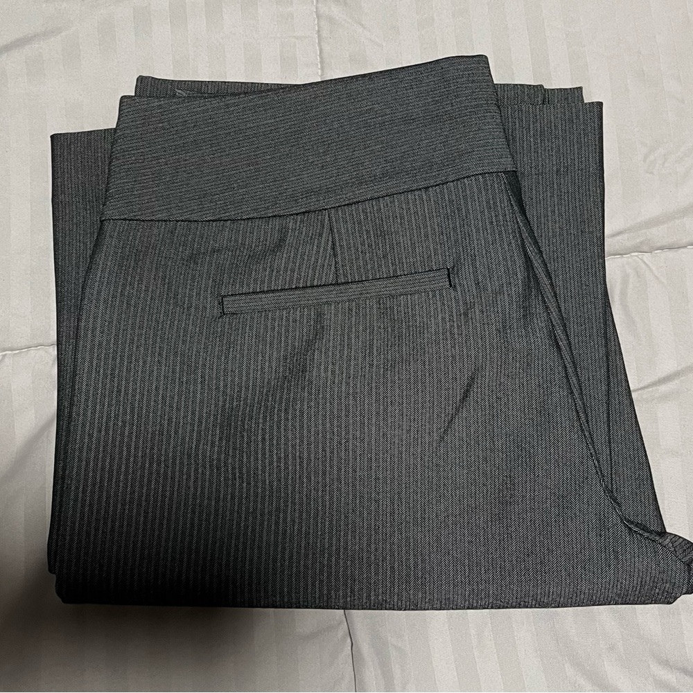 Express Editor Pants - size 0R - low rise